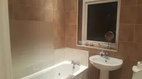Park Road Apartment - Bathroom