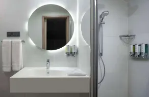 Hampton By Hilton Istanbul Merter - Salle de bain