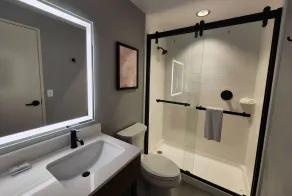La Quinta Inn & Suites by Wyndham Del Rio - Salle de bain