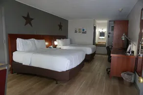 Harvest Drive Family Inn - Renovated Rooms - Rum