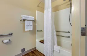 Extended Stay America Suites - Rockford - I-90 - Salle de bain