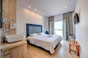 Anamar Santorini - Quarto