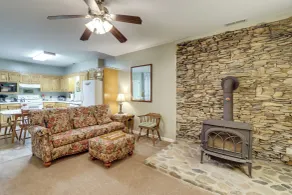 Adventure Base in Andrews: Cozy Family Apt - Interiør