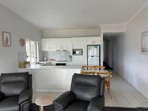 Merimbula Lake Apartments - Zimmer