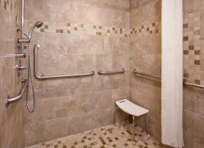 Fargo Inn and Suites - Baño
