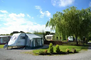 Royal Umpire Caravan Park - Room