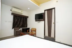 Hotel Opera Inn near Central Bus Stand - Chambre