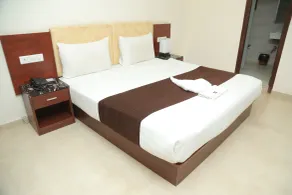 Hotel Reemz - Chambre