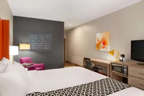 La Quinta by Wyndham Lackawanna - Chambre