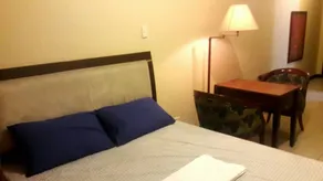 Migz N Tons Place at Cypress Towers - Habitación