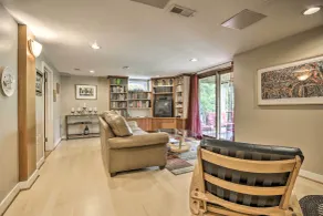 Harpers Ferry Apartment w/ Private Pool & Hot Tub! - Interior