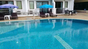 Best Beach Villa - Basseng