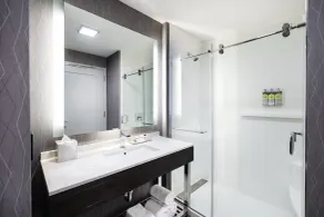 Staybridge Suites - Quincy by IHG - Chambre