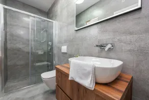 Villa Katarina with pool and jacuzzi - Baño