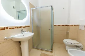 Jordan`s Hotel - Bathroom