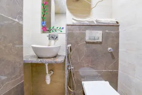 FabHotel Bohra International - Bad