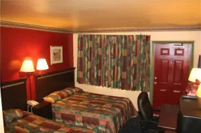 Plaza Travel Inn - Værelse