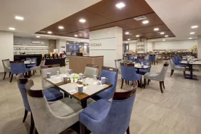 Aston Palu Hotel & Conference Center - Restaurant
