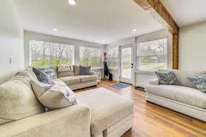 Peaceful Home w/ Patio on 30 Acres in Coxs Creek! - Interiør