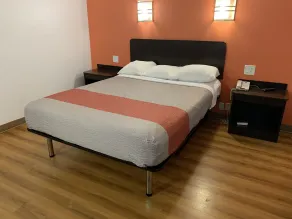 Motel 6-Terrell, TX - Chambre
