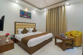 Shriji Hotel Haridwar - Room