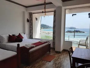 Coral Beach Hotel - Room
