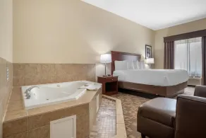Best Western Opp Inn - Zimmer