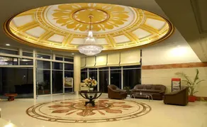 Hotel Amer Greens - Lobby sitting area