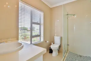 The Whale's Tale Guesthouse - Badezimmer