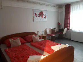 Guest House Tara - Zimmer