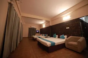Misty Dam Resort - Room