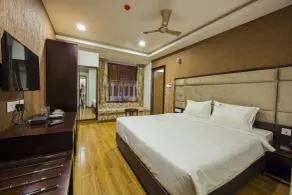 The Kings Park Residency - Room