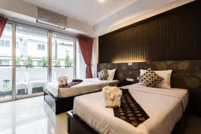 7Q Patong Beach Hotel - Rom