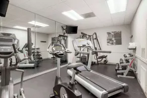 Best Western Plus Hobby Airport Inn & Suites - Salle de remise en forme