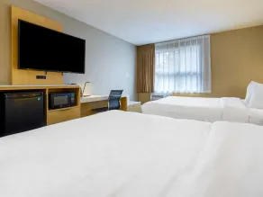 Clarion Pointe Quebec Airport - Chambre