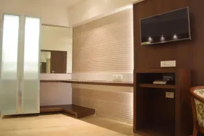 South Coast Hotels Thane - Rum