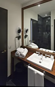 Hotel Market - Room