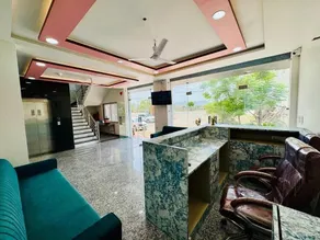 Bp Lake View - Interior