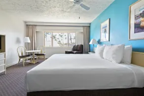 Maui Seaside Hotel - Værelse
