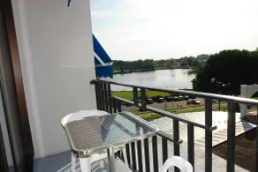 Brit Hotel du Lac - Vue de la chambre