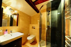 Hotel Spinaker - Bathroom