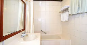 Guide Hotel Changhua Jhongjheng - Salle de bain