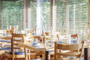 Holiday Inn Stoke on Trent M6 Jct15 by IHG - Restaurant
