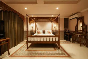 HOTEL SURYA PALACE  - Chambre