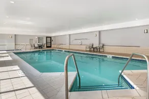 Staybridge Suites Milwaukee West-Oconomowoc by IHG - Pool