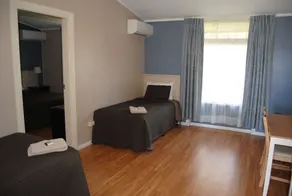 Airlie House Motor Inn - Room