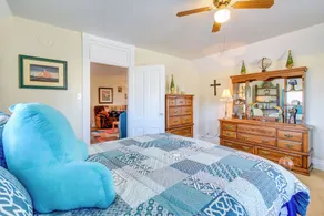 NY! Manitowoc Apt m / balkon, udsigt-gå til stranden - Interiør