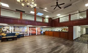 Clarion Pointe South Portland - Hall
