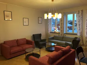 Sleep And Go - Lobby sitting area