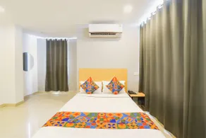 FabHotel The Luxor- Nr Rajiv Gandhi International Cricket Stadium, Uppal - Quarto